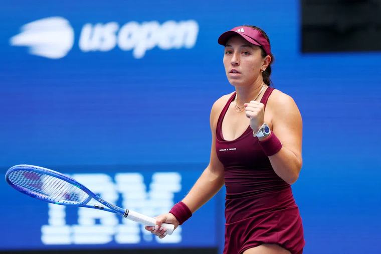 Pegula sprints past Kenin to reach US Open third round