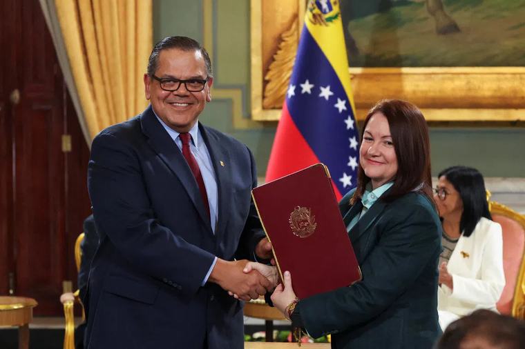 Chevron, Eni commit to expand oil projects in Venezuela under US eye