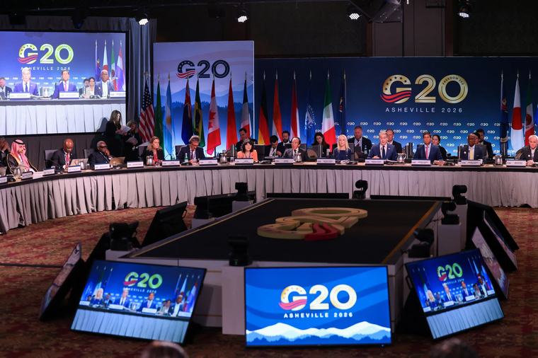 G20 finance chiefs back action against trade-distorting policies; China holds out