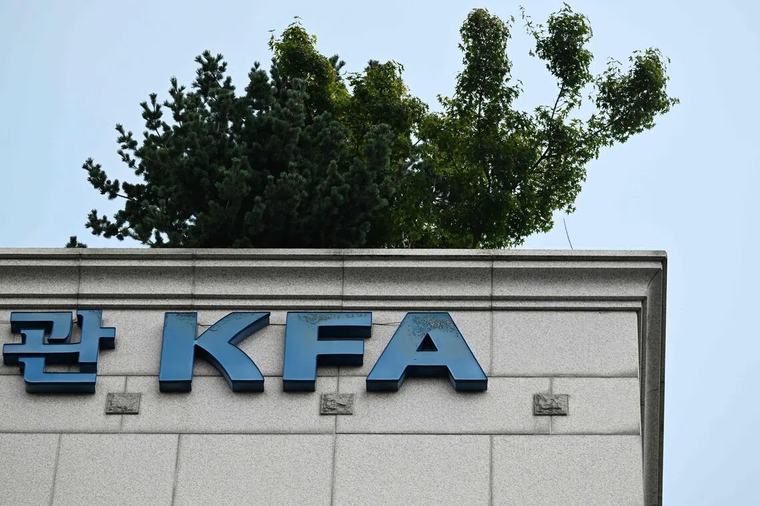 South Korean football referee faces hearing over ‘period’ insult