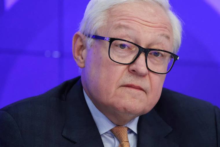 Moscow has not ruled out trilateral meeting between presidents of Russia, US, China, TASS reports