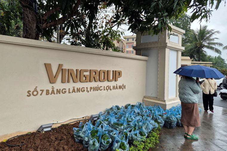 Vietnam’s Vingroup plans won bond debut to broaden investor base after shares hit record