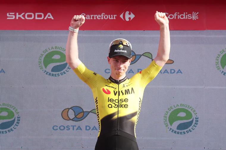 Briton Brennan triumphs in Vuelta stage 11, Mas retains red