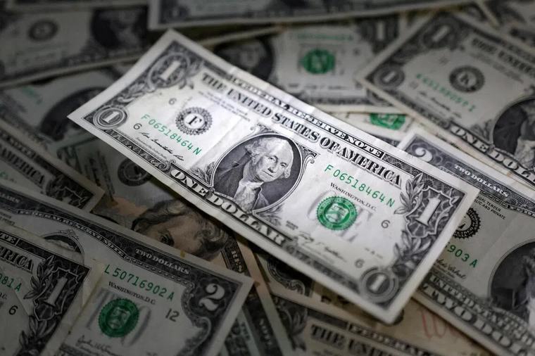 US dollar hits 7-week high, Middle East conflict and rate paths in focus
