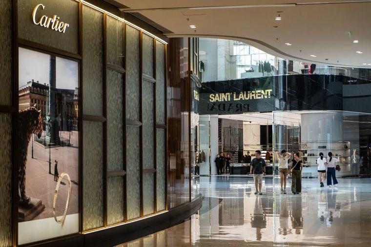 Luxury should embrace China’s second-hand boom