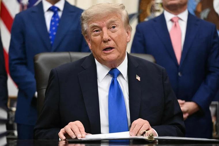 Trump demands Fed lower rates, reviving pressure campaign