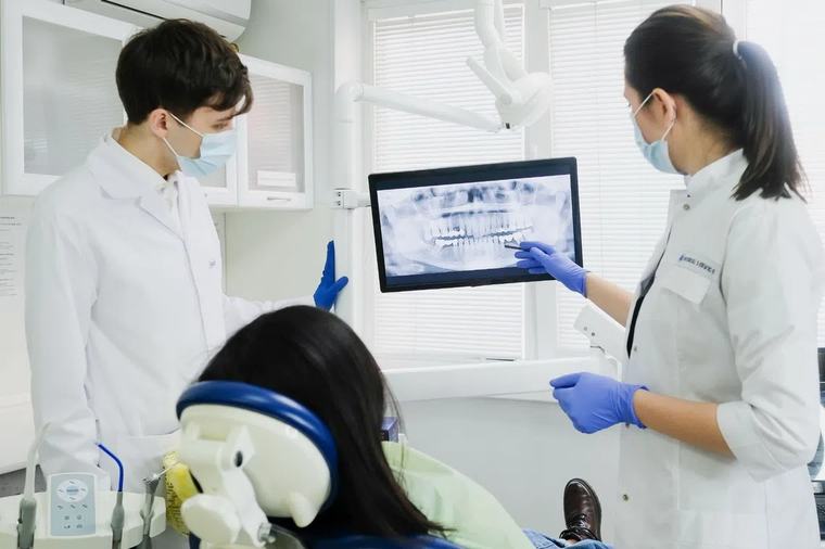 Oral Link’s AI dental tool lets you submit smartphone photos of your teeth and get a diagnosis